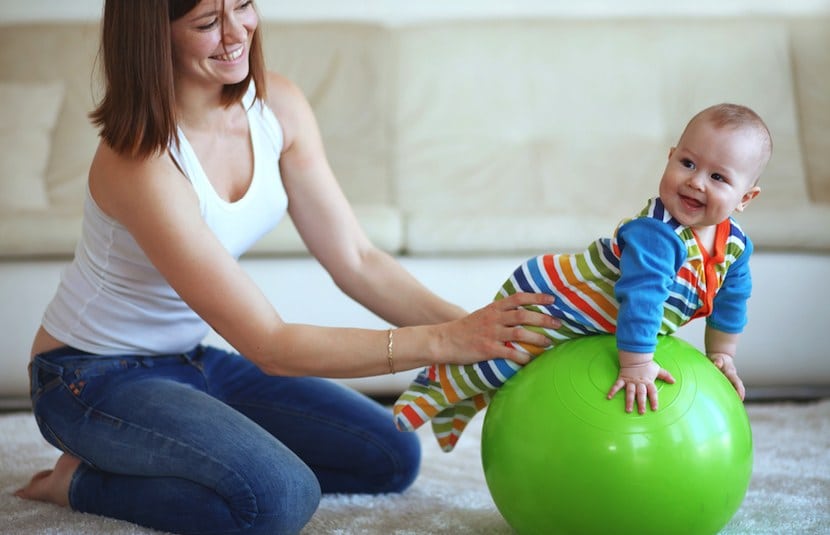 Ejercicios de estimulación temprana para bebés de 4 a 6 meses