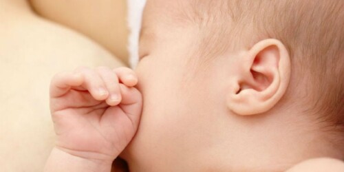 ¿En qué casos está prohibido amamantar a un bebé?