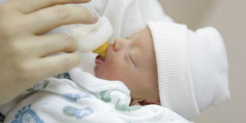 Nutrimentos necesarios para bebés prematuros