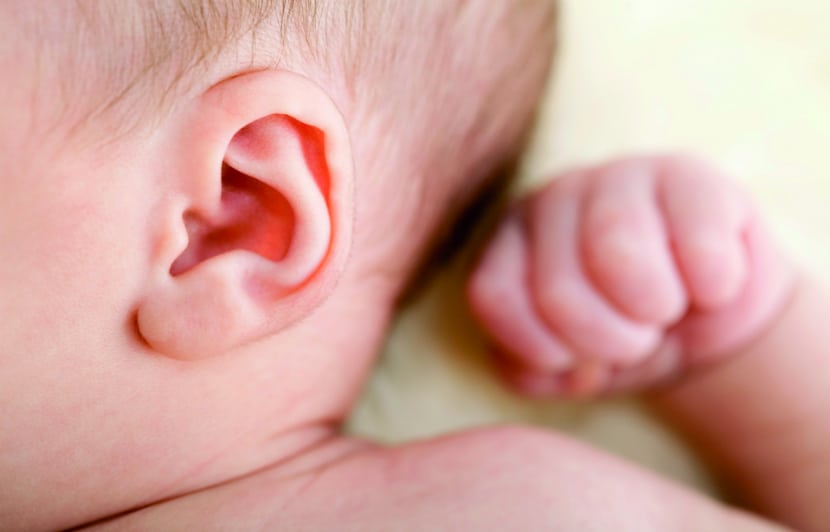 Bebés con problemas de oído