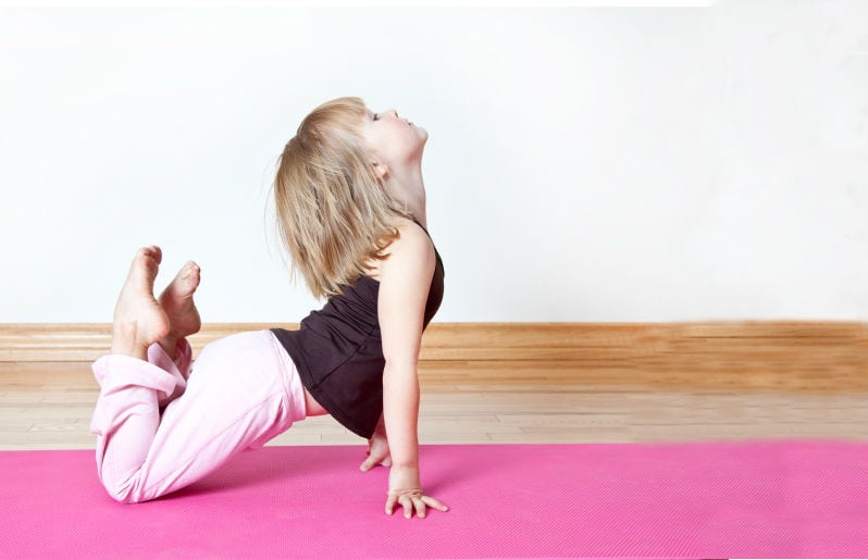 Yoga para evitar estrés en niños