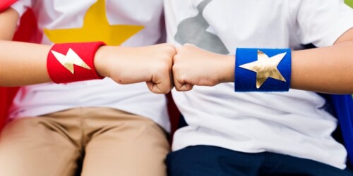 Beneficios de que los niños crezcan cerca de sus primos