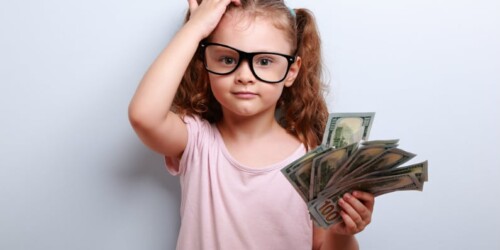 Cómo enseñar buenos hábitos financieros a tus hijos