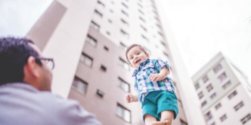 15 cosas que debes enseñarle a tus hijos en 2018