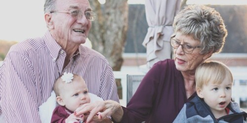 ¿Qué tipo de suegros tienes? Aprende a convivir con ellos