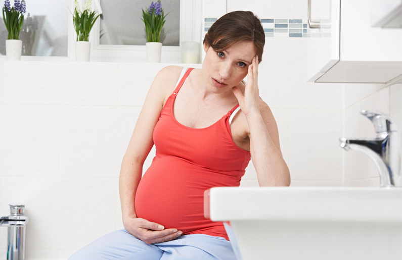 hemorroides-durante-el-embarazo-causas-sintomas-y-mitos