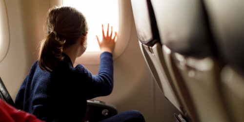 8 frases para prepararte para cuando tus hijos vuelen lejos de casa