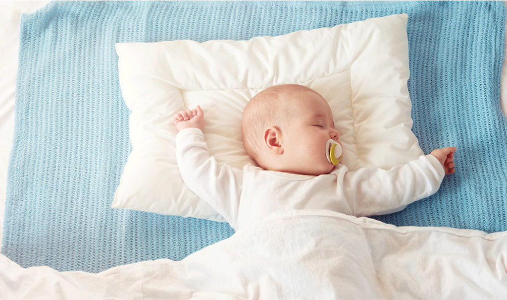 ropa de cama que sí debe tener tu bebé