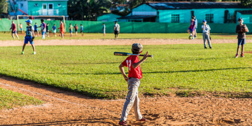 Programa Fun at Bat, beisbol en las primarias públicas de México