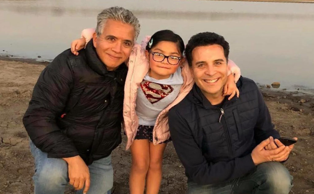 Felipe y Jaime: la primera pareja gay que adopta en México