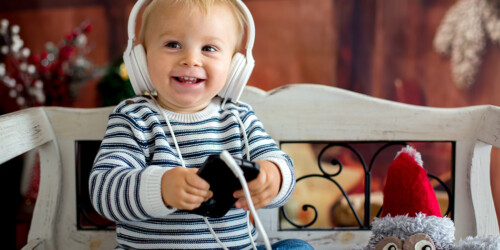Música navideña para tu bebé y sus beneficios