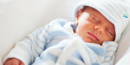 ¿Cómo arropar a tu bebé para dormir?