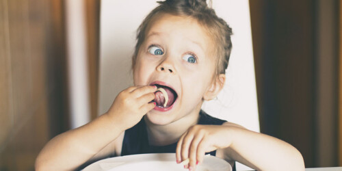 8 Formas de enseñarle modales a tus hijos sin batallar
