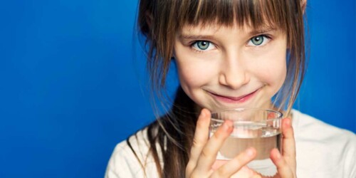 Ojo con el agua que bebe tu hijo