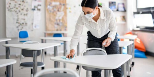 En CDMX padres y maestros serán convocados para limpiar las escuelas en el regreso a clases presencial