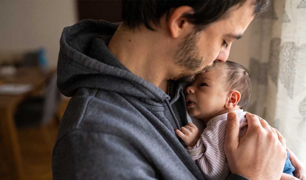 La primera empresa en México en ampliar 4 semanas más la licencia de maternidad y paternidad