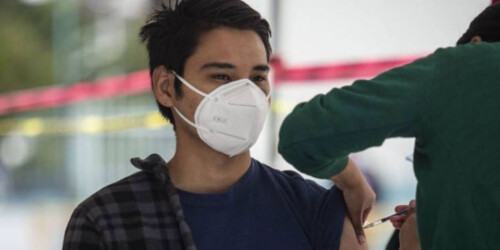 Así será la vacunación para jóvenes de 18 a 29 años en CDMX