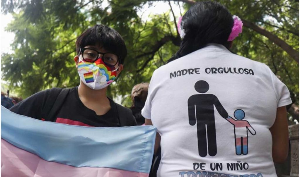 En CDMX se permitirá el cambio de nombre en adolescentes transgénero