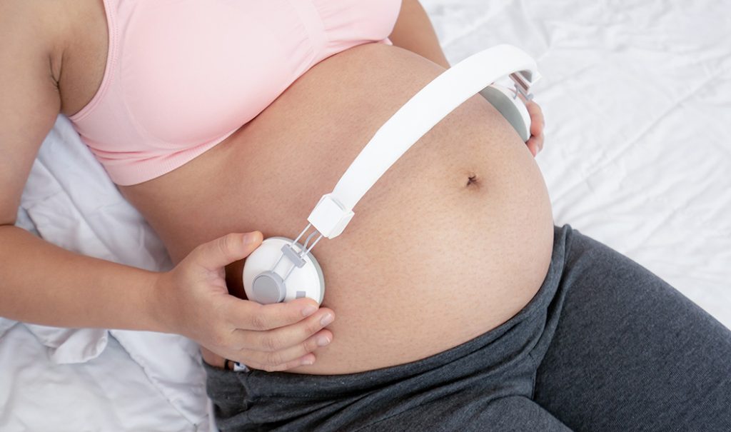 Estimulación prenatal: ¿Cómo estimular a mi bebé en el vientre?