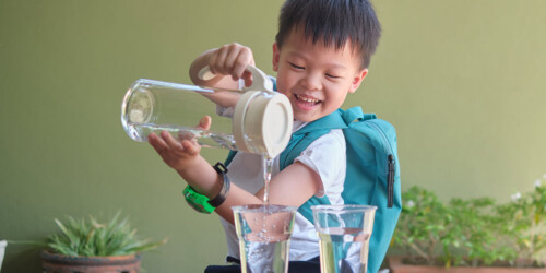 6 tips Montessori para criar niños independientes