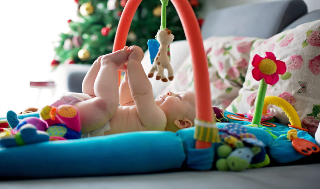 5 juguetes sensoriales que estimulan el desarrollo de tu bebé – bbmundo