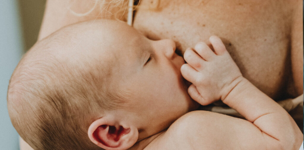 Cómo mejorar el sueño del bebé y mantener la lactancia materna