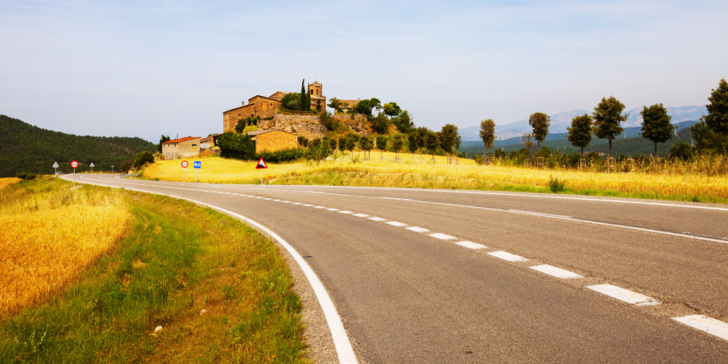 Mujer abandonó a su hija en carretera de Italia por sacar mala calificación