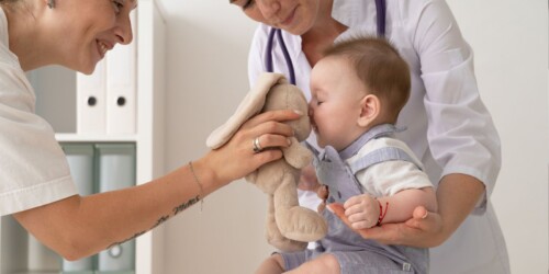 Razones para ir con el pediatra sin que tu hijo esté enfermo