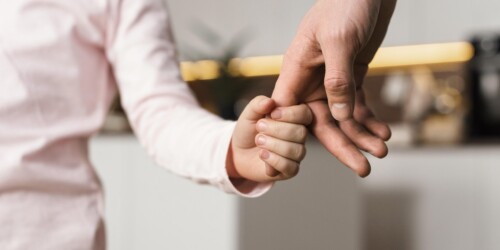 3 estilos de crianza que NO son buenos según estudios de psicología