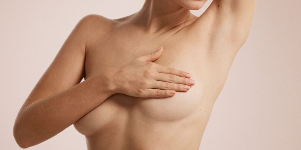 verrugas en areolas