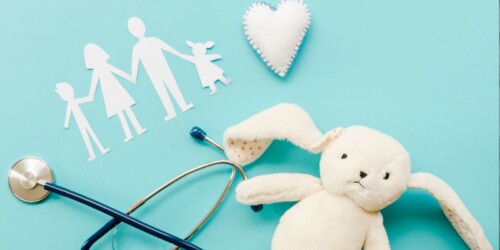 ¿Ignoran los síntomas de tu crío? Podría ser gaslighting médico
