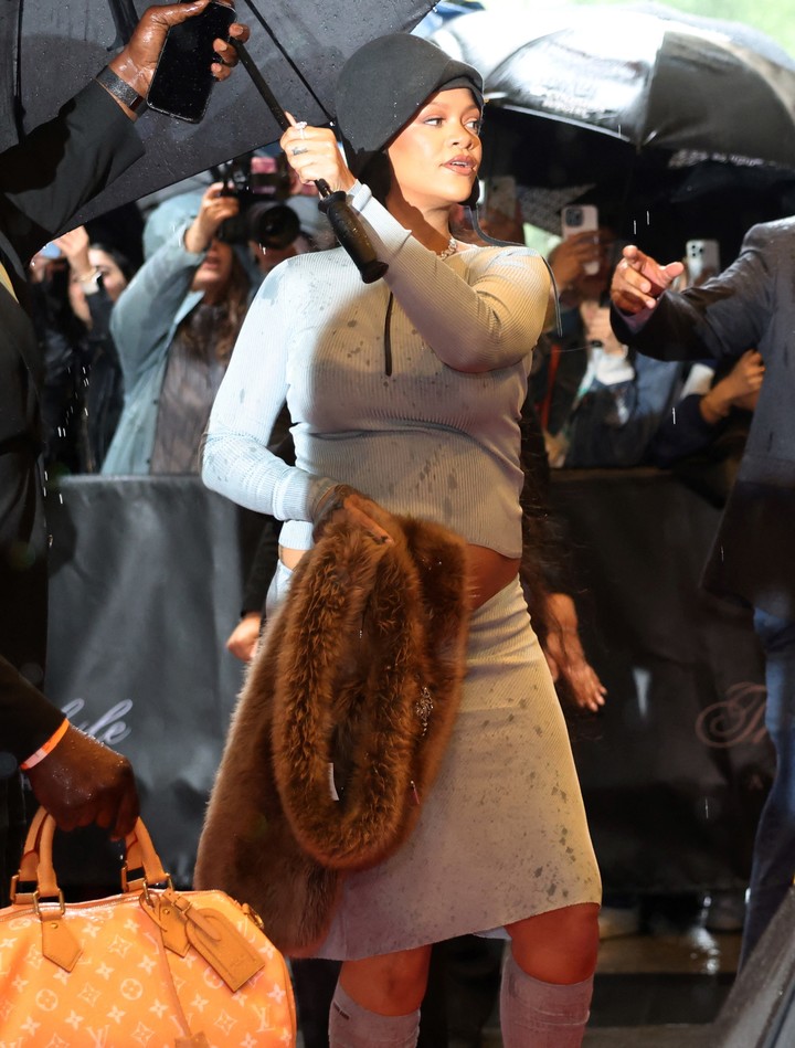 rihanna embarazada