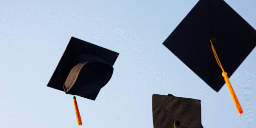 Balacera interrumpe graduación de secundaria en Baja California