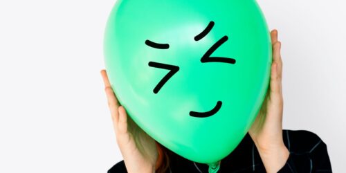 Cómo dejar de darle cringe a tus hijos adolescentes