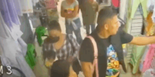 Mujer intenta robar a una bebé en mercado de Naucalpan
