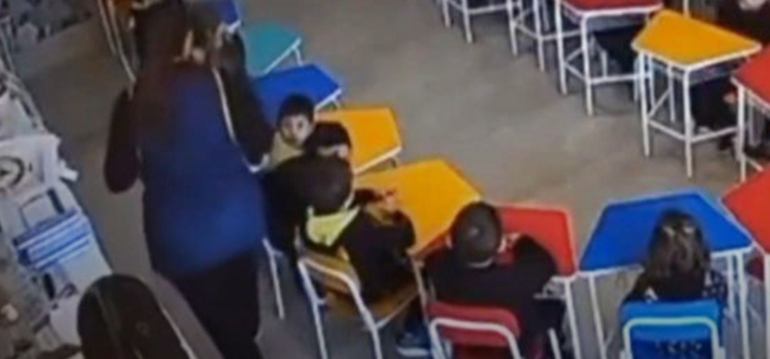 Maestra golpea a niño de 4 años en Brasil