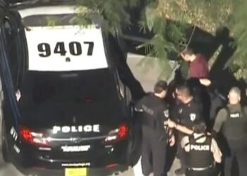 Padres detenidos por mantener a cinco niños en un “calabozo” en Pensilvania