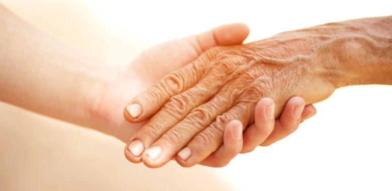 Cómo identificar abuelos narcisistas: ¡están cerca de tus hijos!