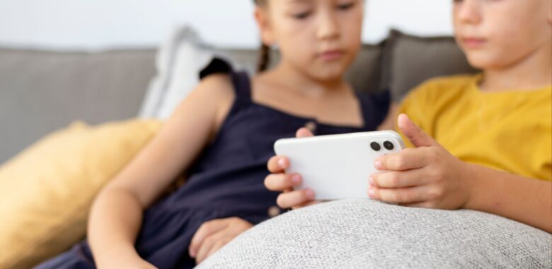 Guía para sobrevivir la era de la crianza digital