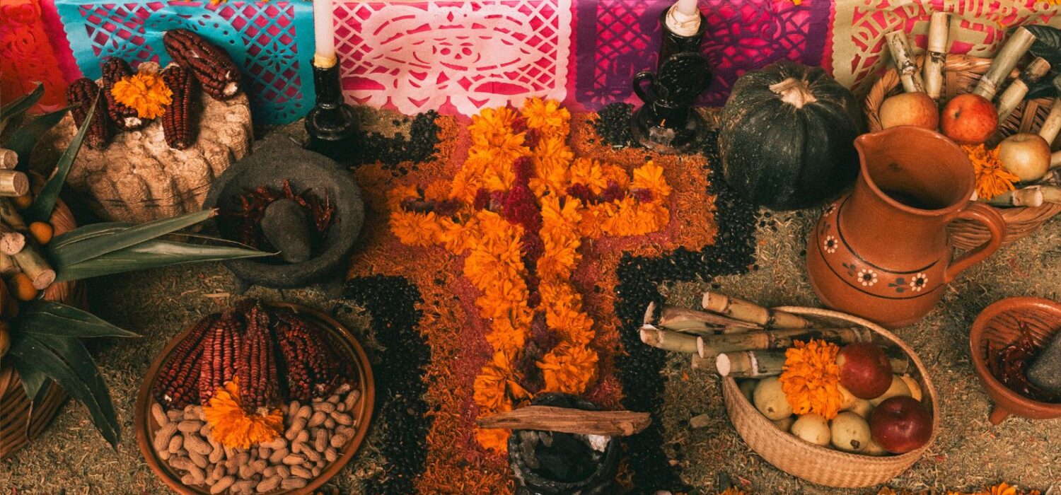 Cómo hablar con tus hijos sobre el Día de Muertos sin asustarlos