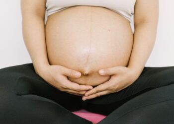 ¿Lo que comes le está causando obesidad a tu bebé ANTES de nacer?