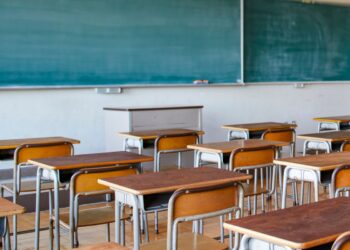 ¿Cuánto puedes deducir por colegiaturas ante el SAT?