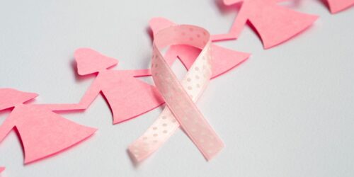 La importancia de autoexploración desde la adolescencia: cáncer de mama