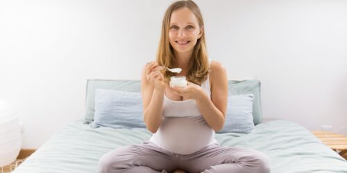 Beneficios del yogurt griego en el embarazo