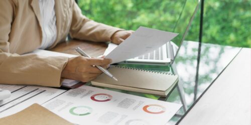 ¿No estás lista para regresar a trabajar pero quieres ganar dinero?