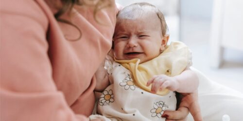 Síntomas de un bebé con cólicos: cómo identificarlos sin perder la calma