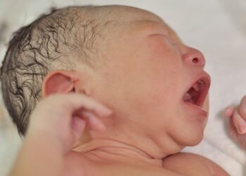 La posición REAL que necesitas para parir a tus hijos