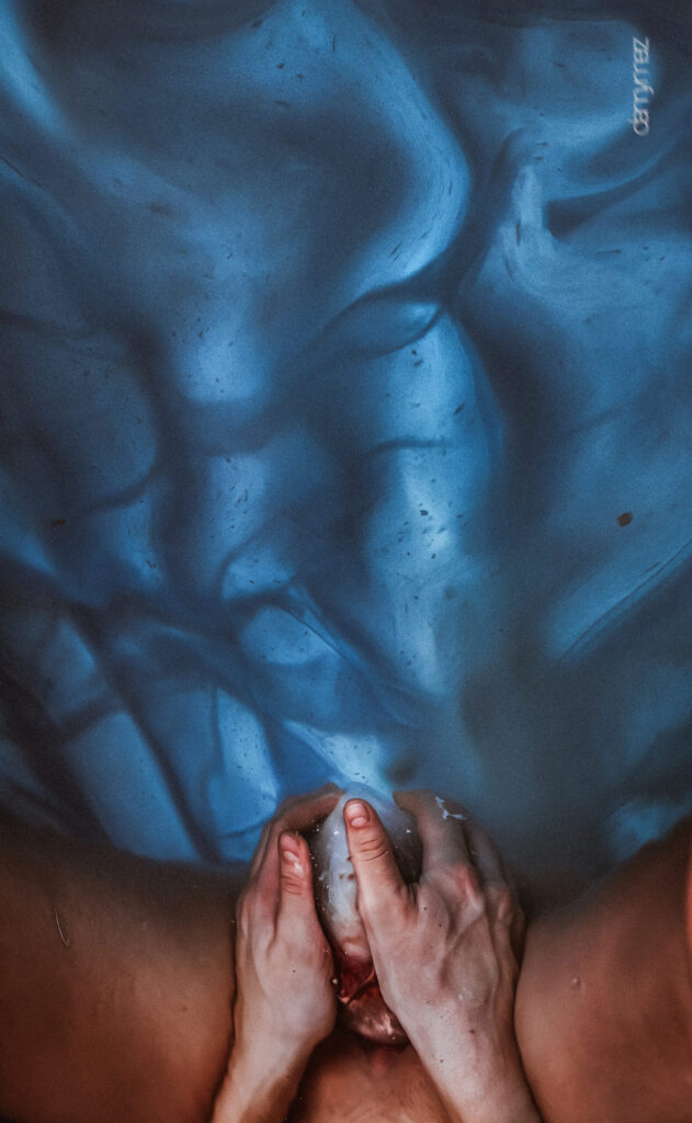 Danny Merz of Geburtsreportage
“Cocooned”