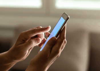 Mujer asesinada por su hija al cambiar la contraseña del internet