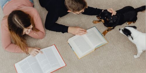 3 libros para reforzar el concepto de «dignidad» en adolescentes